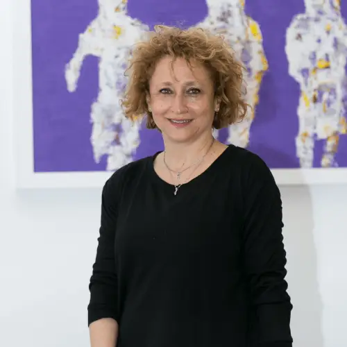 Jetcom è il partner ideale per chi cerca l’eccellenza nei cieli. Proponiamo soluzioni personalizzate, jet di alto livello e un servizio continuo, ovunque tu sia. Compila il modulo, ricevi una proposta su misura e preparati a vivere il volo come mai prima. Ogni viaggio con noi è un privilegio costruito intorno alle tue esigenze.